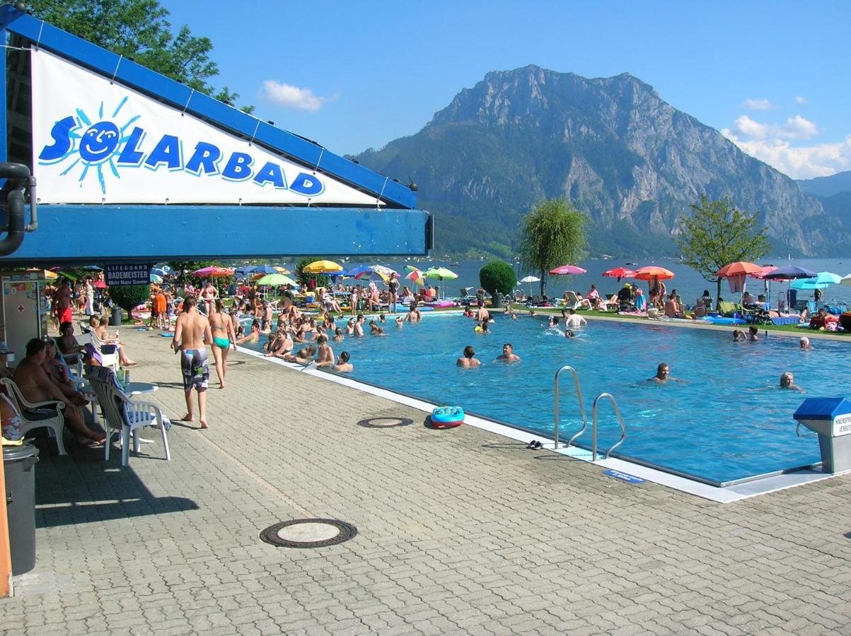 Auszeit Am Traunsee อัลท์มุนสเตอร์ ภายนอก รูปภาพ